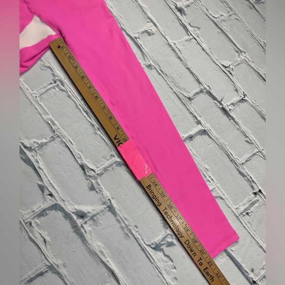 Lululemon Sonic Pink Lightweight Activewear Jacket Women’s Sz 4 Limited Edition - Picture 9 of 13